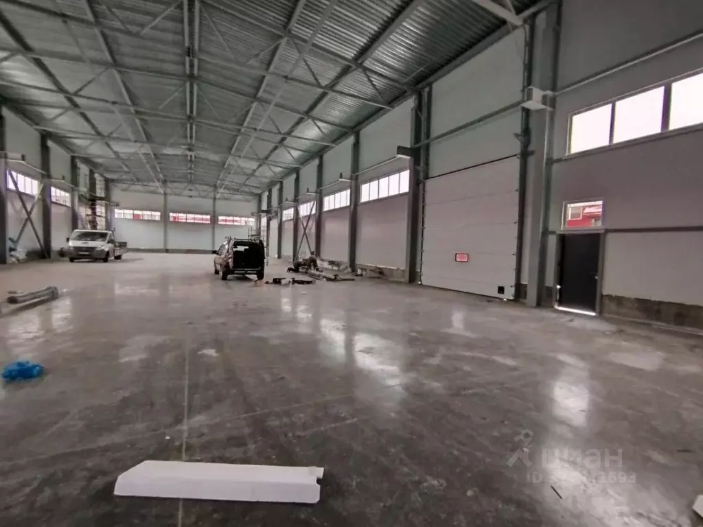 Производственное помещение в Татарстан, Набережные Челны ул. ... - Фото 1