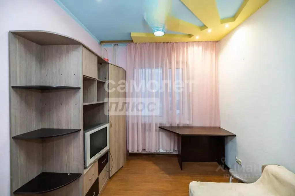 3-к кв. Ханты-Мансийский АО, Сургут Пролетарский просп., 4/2 (70.7 м) - Фото 2