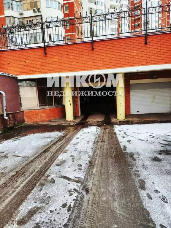 Гараж в Москва ул. Архитектора Власова, 20 (11 м) - Фото 2