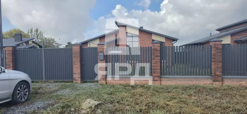 Дом в Ростовская область, Азовский район, с. Пешково  (90 м) - Фото 1