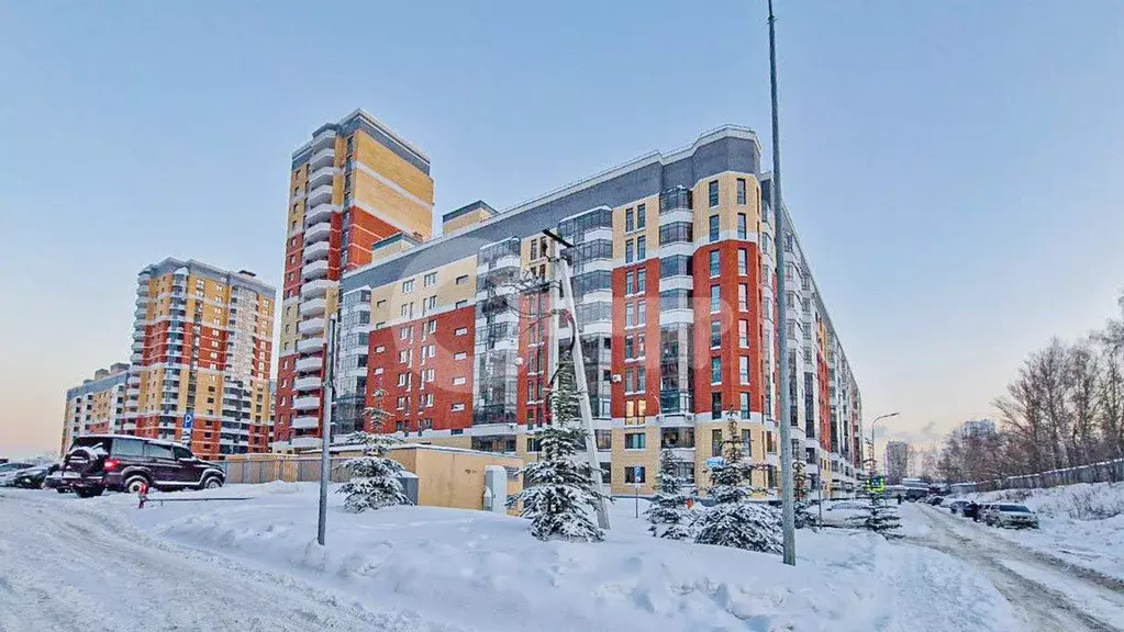 1-к кв. Татарстан, Казань ул. Зур Урам, 1кк4 (44.7 м) - Фото 0