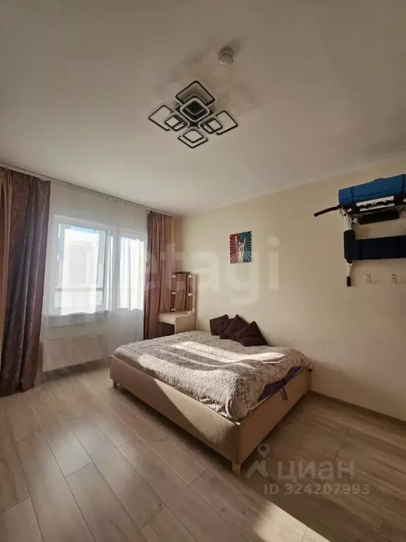 Студия Ханты-Мансийский АО, Сургут ул. Замятинская, 11/2 (30.0 м) - Фото 1