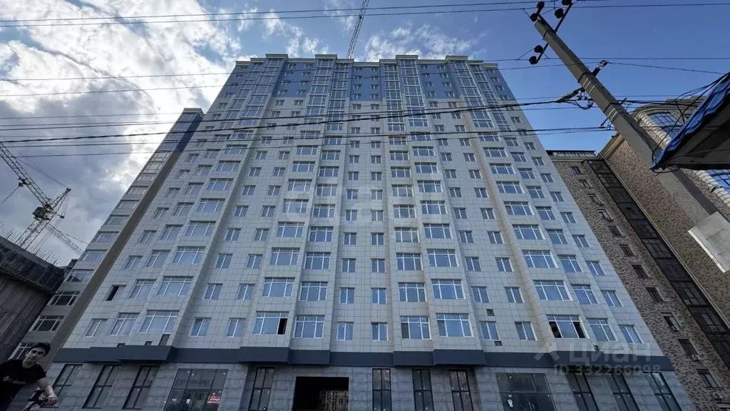 1-к кв. Дагестан, Махачкала ул. Времена Года, 5 (44.0 м) - Фото 1