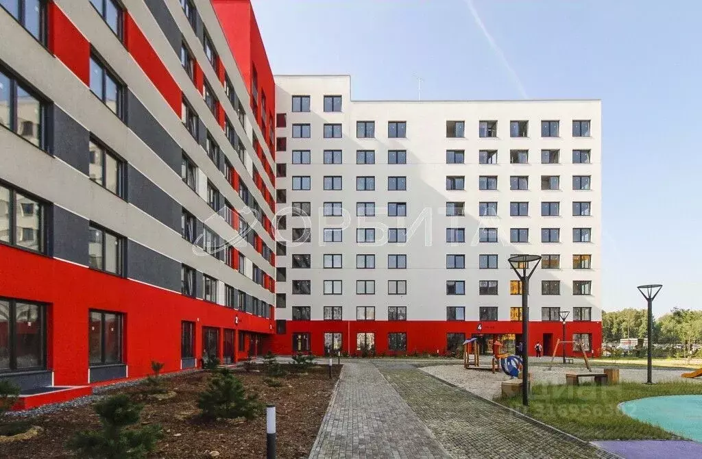 3-к кв. Тюменская область, Тюмень ул. Анатолия Клиндюка, 6 (81.9 м) - Фото 0