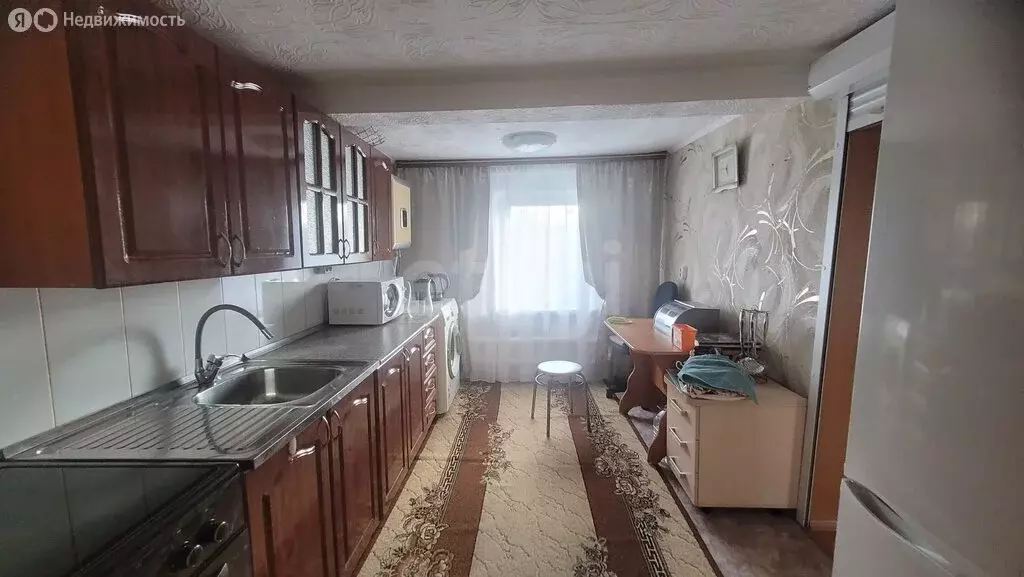 Дом в Челябинская область, Саткинский муниципальный округ, рабочий ... - Фото 1