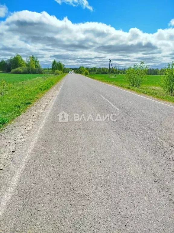 Участок в Калужская область, Село Бабынино с/пос, д. Хвалово  (200.0 ... - Фото 0