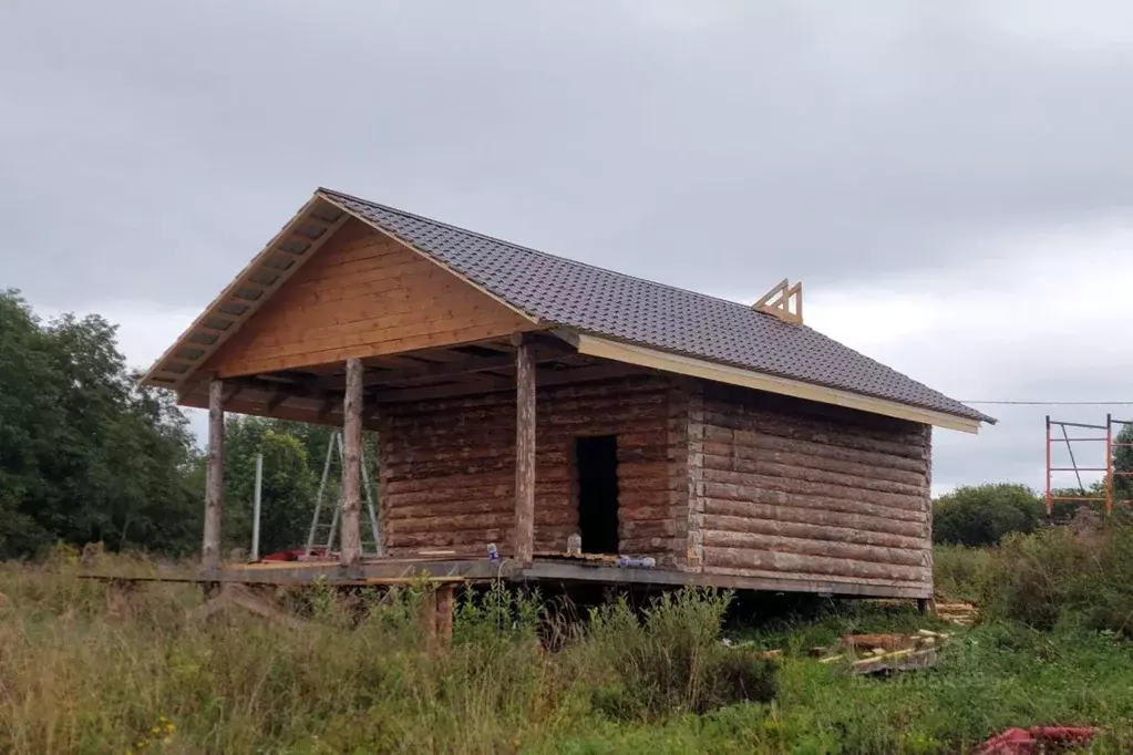 Дом в Новгородская область, Крестецкий муниципальный округ, д. ... - Фото 1