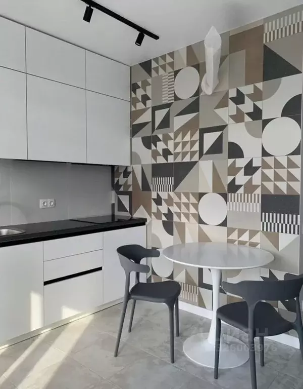 Студия Свердловская область, Екатеринбург ул. Печатников, 3 (30.0 м) - Фото 2