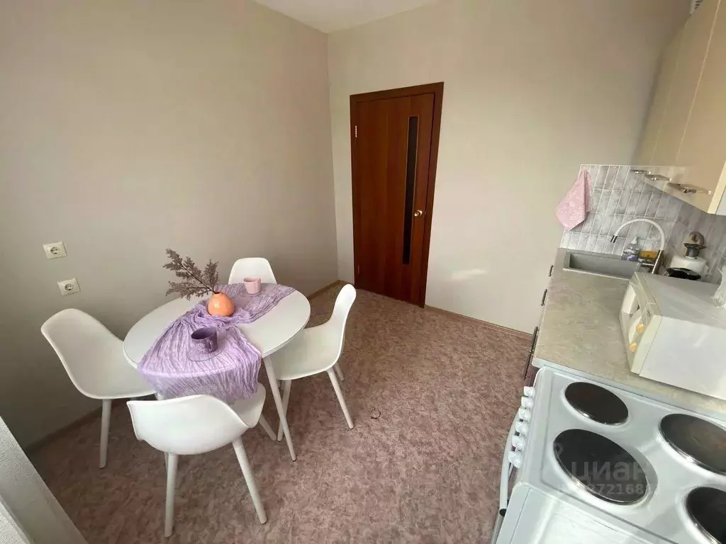 1-к кв. Челябинская область, Челябинск Доменная ул., 43 (40.0 м) - Фото 2