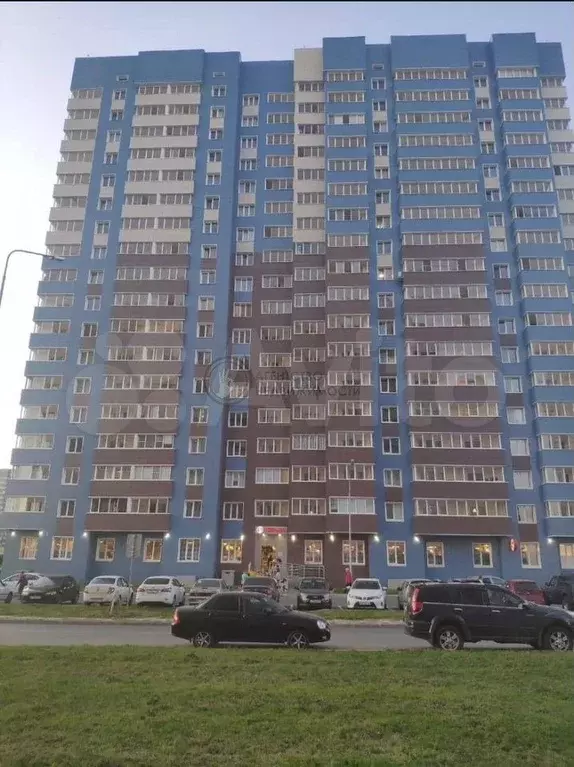 1-к. квартира, 42 м, 5/18 эт. - Фото 1