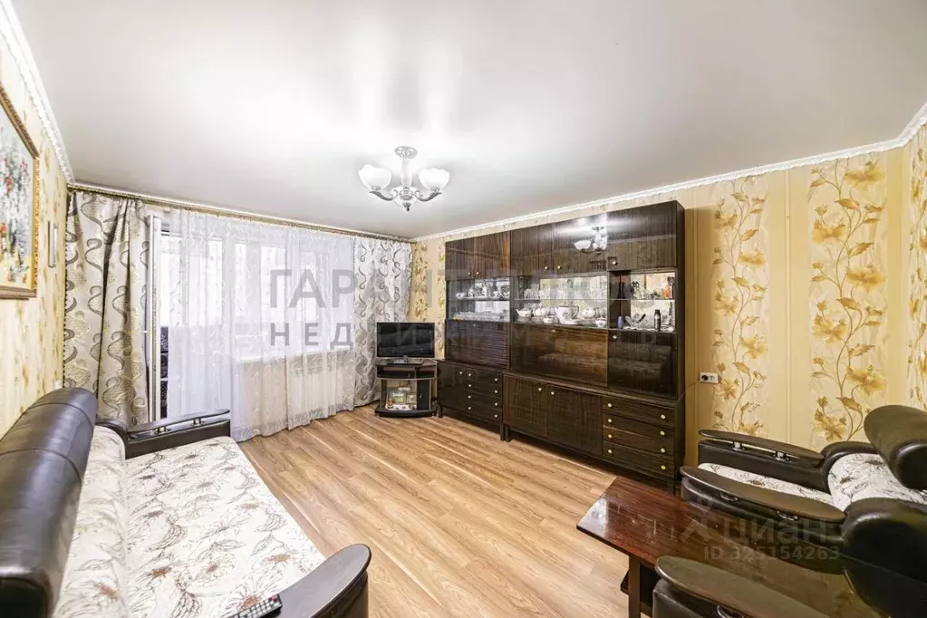 2-к кв. Липецкая область, Липецк ул. Фрунзе, 15 (50.0 м) - Фото 1