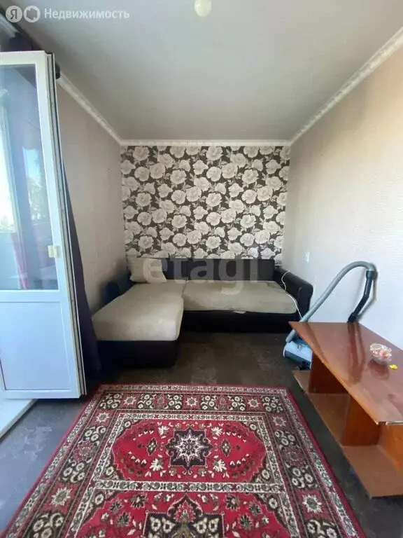 2-комнатная квартира: Губкин, проспект Горняков, 6 (38.9 м) - Фото 1
