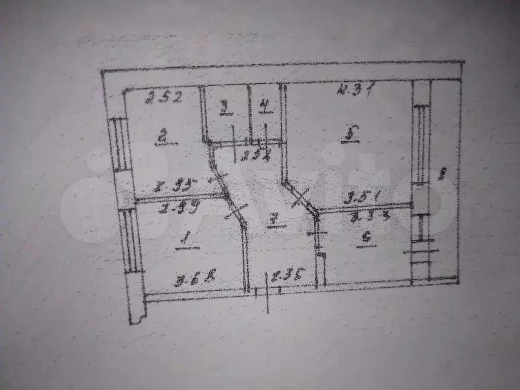 3-к. квартира, 60 м, 1/3 эт. - Фото 1