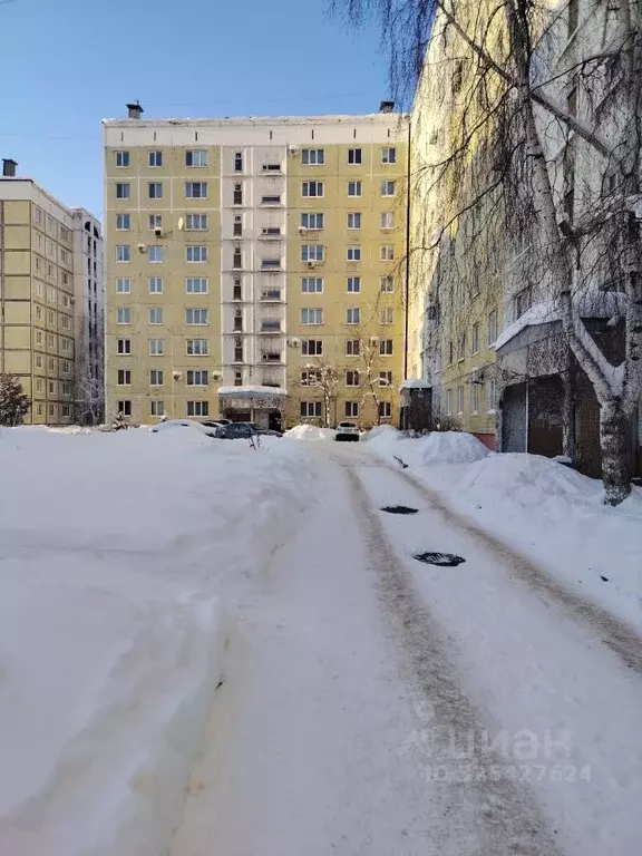 3-к кв. Кемеровская область, Междуреченск просп. Шахтеров, 45 (67.3 м) - Фото 1