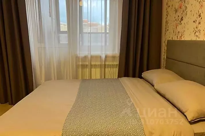 1-к кв. Татарстан, Казань ул. Баки Урманче, 6 (41.0 м) - Фото 0