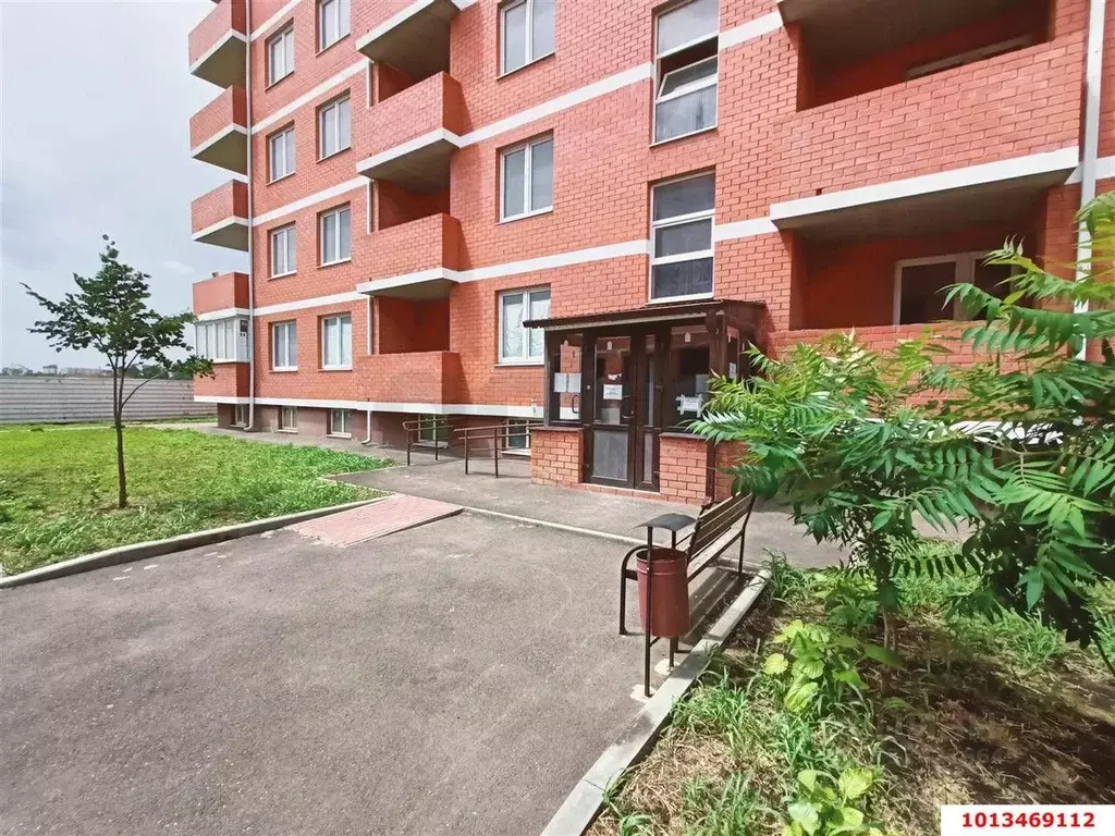 2-к кв. Краснодарский край, Краснодар ул. Измаильская (71.5 м) - Фото 1