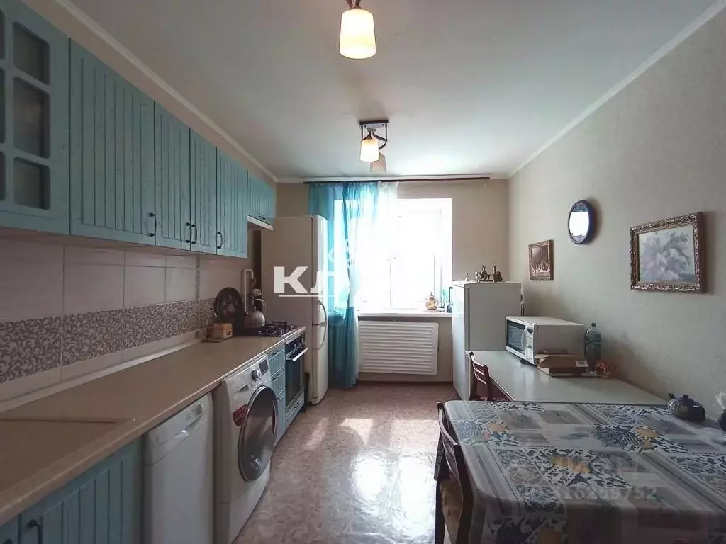 3-к кв. Башкортостан, Стерлитамак ул. Худайбердина, 212 (90.6 м) - Фото 1