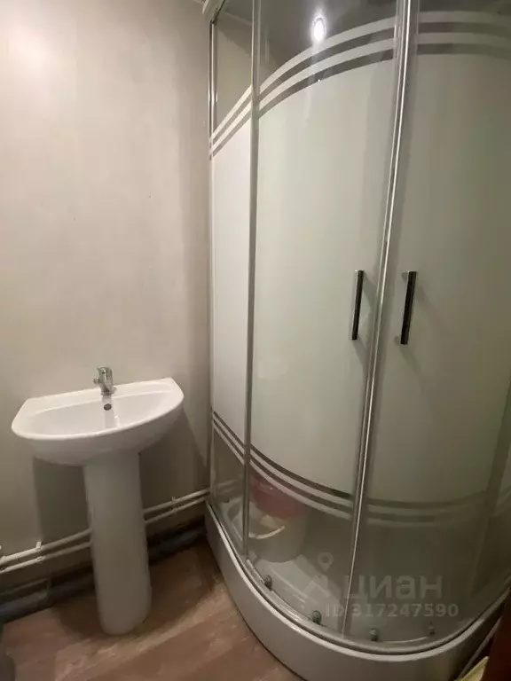 Комната Башкортостан, Уфа бул. Славы, 15 (18.0 м) - Фото 1