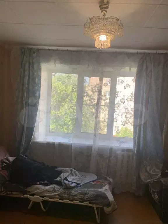 Комната 13,4 м в 4-к., 3/4 эт. - Фото 1