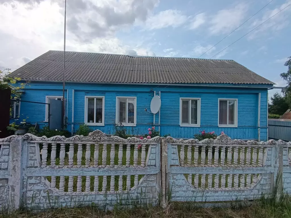Дом в село Красный Рог, улица Калиновка, 1 (57 м) - Фото 0