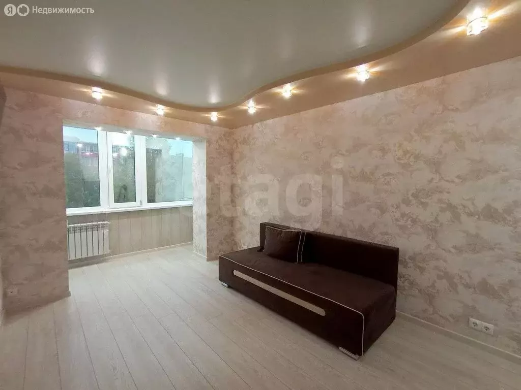 2-комнатная квартира: Петропавловск-Камчатский, улица Кирдищева, 10 ... - Фото 1