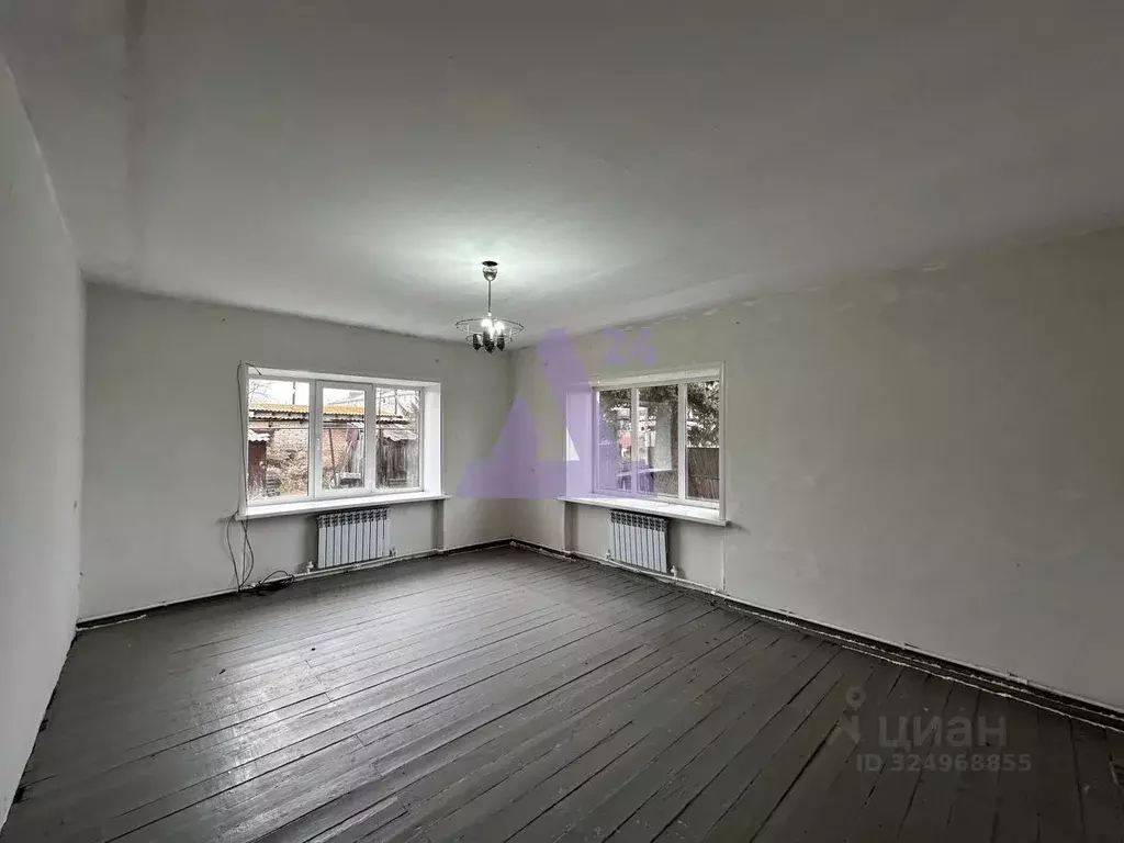 Дом в Алтайский край, Павловский район, с. Павловск Мирная ул., 13 (62 ... - Фото 2