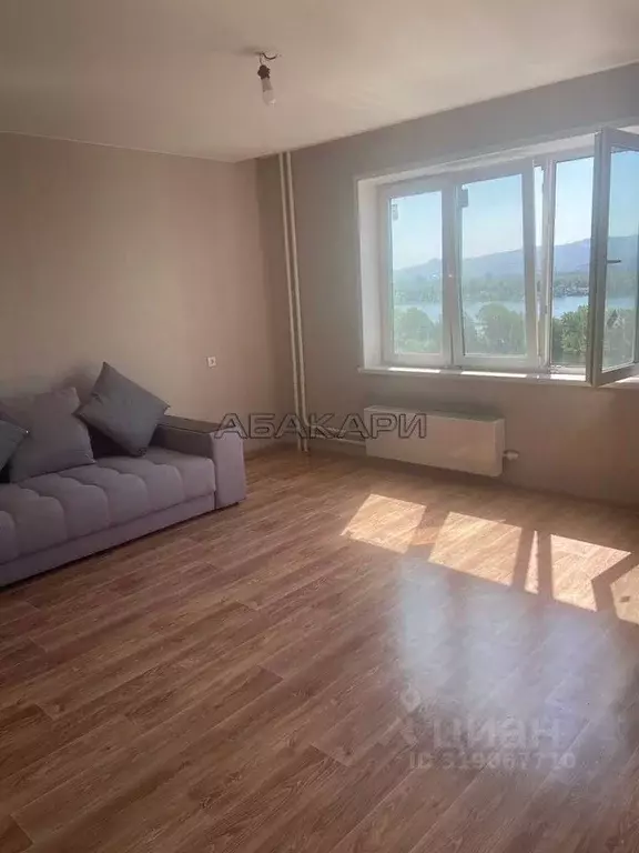 2-к кв. Красноярский край, Красноярск ул. Дубровинского, 110Б (54.0 м) - Фото 1