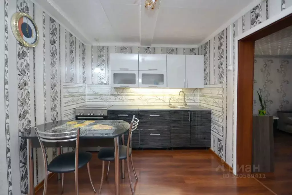 Дом в Саха (Якутия), Якутск пер. 2-й Гольминка, 2 (104 м) - Фото 2