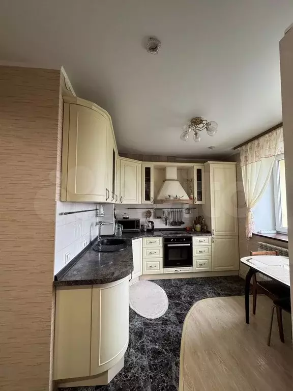 3-к. квартира, 73,1 м, 9/10 эт. - Фото 0