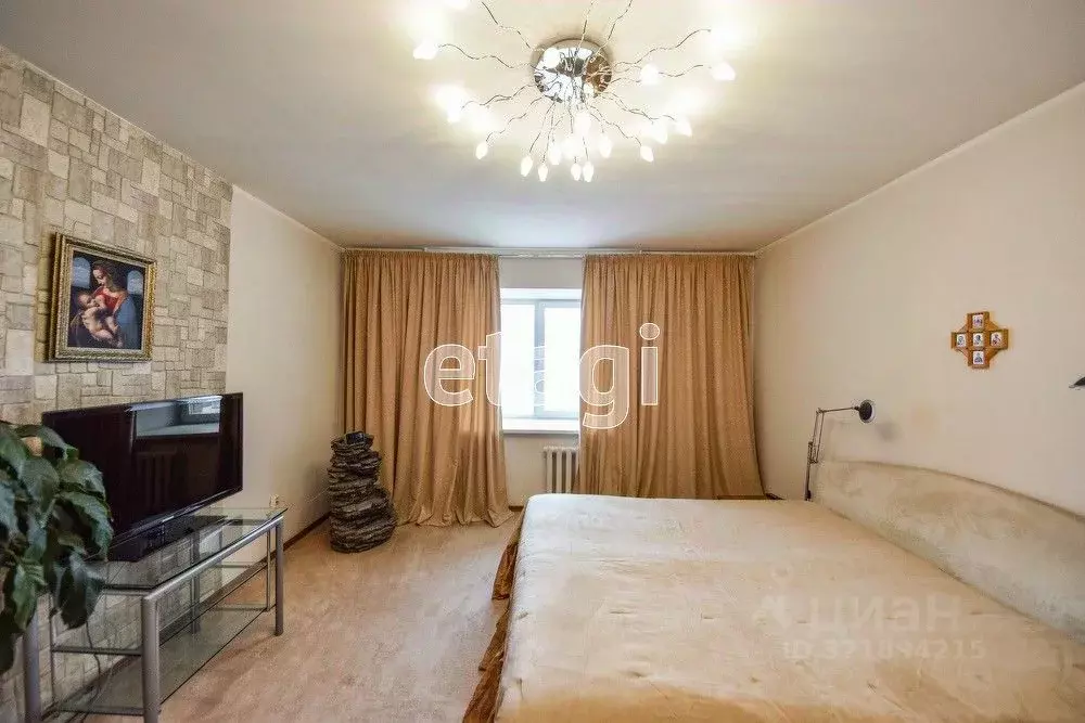 4-к кв. Пермский край, Пермь ул. Максима Горького, 49 (140.0 м) - Фото 2