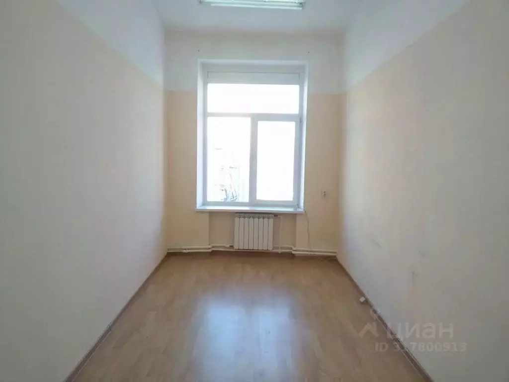 Офис в Татарстан, Казань ул. Мазита Гафури, 50к1 (17 м) - Фото 1