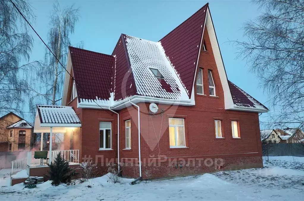 Дом в Рязанская область, Спасск-Рязанский ул. Вагнера, 51 (230 м) - Фото 1