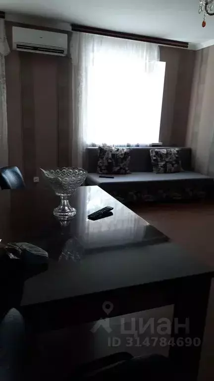 3-к кв. Крым, Евпатория ул. Некрасова, 63 (55.0 м) - Фото 1