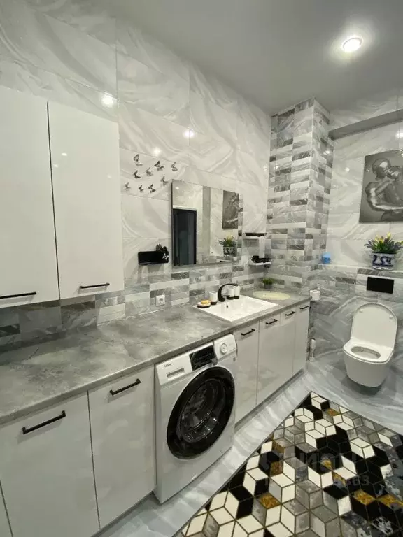 1-к кв. Крым, Симферополь ул. Маршала Советского Союза Буденного С.М., ... - Фото 1