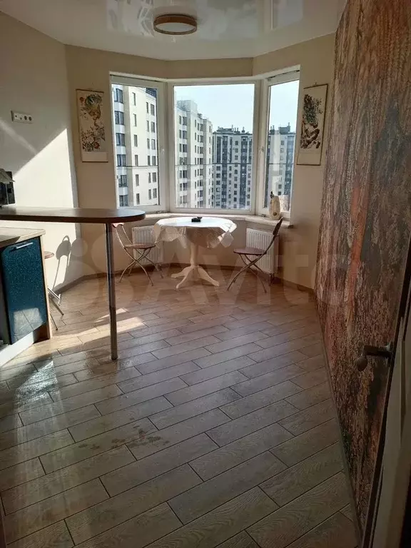 2-к. квартира, 65 м, 10/17 эт. - Фото 1