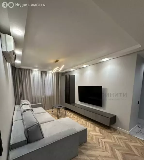 3-комнатная квартира: Москва, улица Тёплый Стан, 1 (63 м) - Фото 1