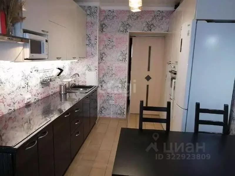 2-к кв. Ханты-Мансийский АО, Сургутский район, пос. Солнечный ул. ... - Фото 1