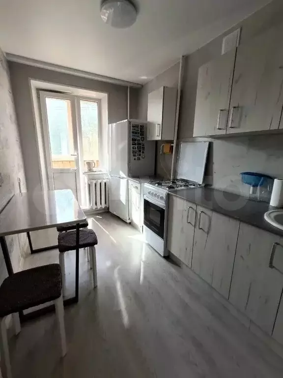 3-к. квартира, 62 м, 3/9 эт. - Фото 0