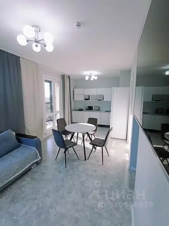 3-к кв. Татарстан, Казань ул. Генерала Махмута Гареева, 21 (60.0 м) - Фото 0