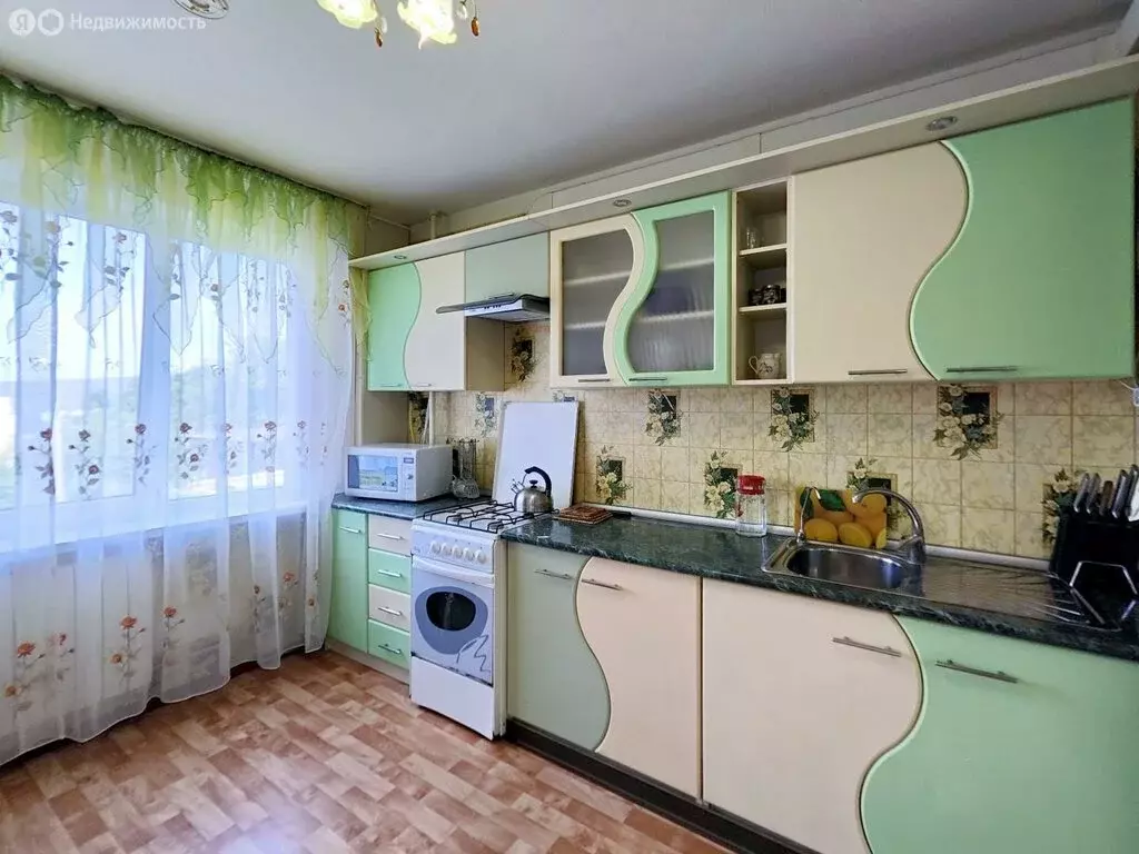 3-комнатная квартира: село Дивноморское, Горная улица, 35 (72 м) - Фото 2