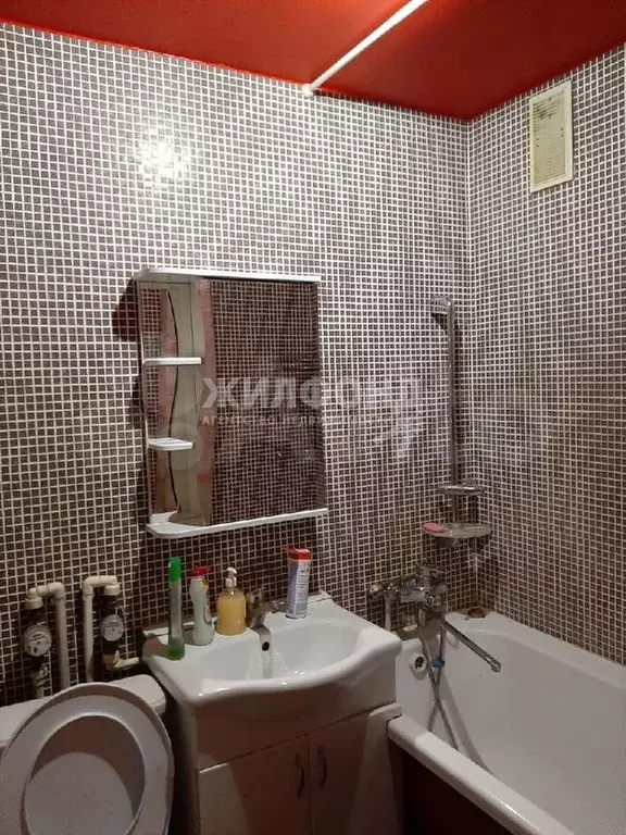 2-к. квартира, 42 м, 2/5 эт. - Фото 0