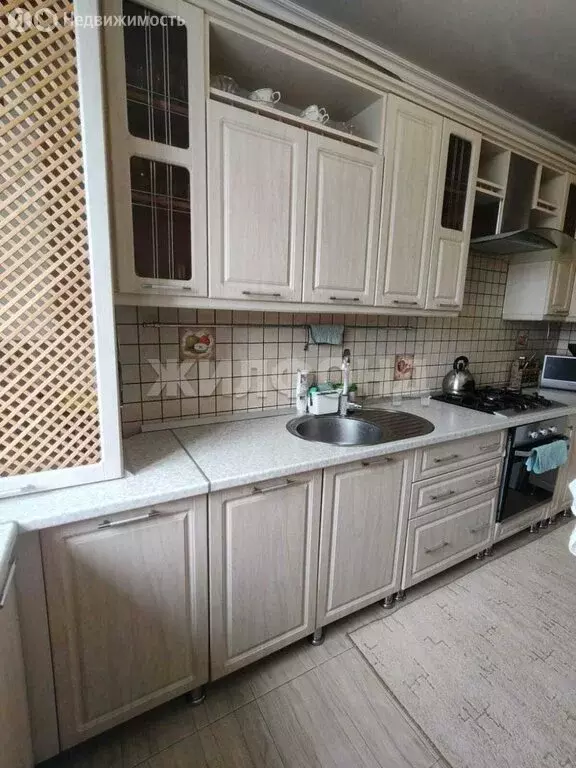 1-комнатная квартира: Георгиевск, улица Гагарина, 5 (45 м) - Фото 0