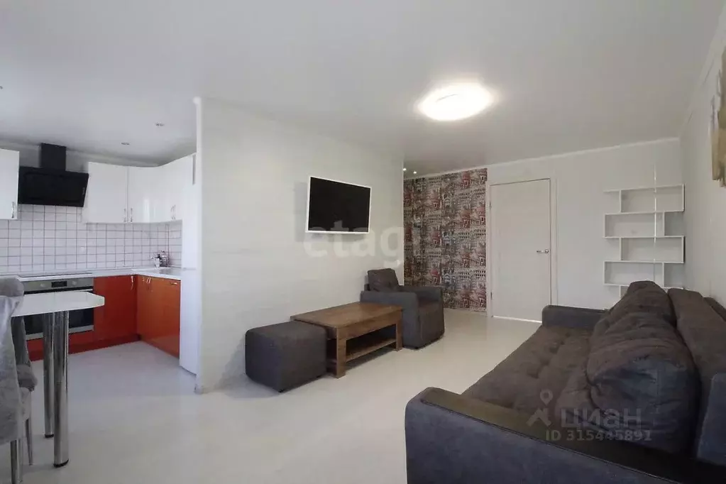 2-к кв. Свердловская область, Нижний Тагил Газетная ул., 95 (43.9 м) - Фото 1