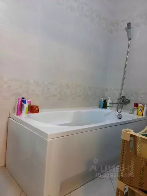 1-к кв. Крым, Симферопольский район, с. Мирное ул. Крымской Весны, 5к1 ... - Фото 2