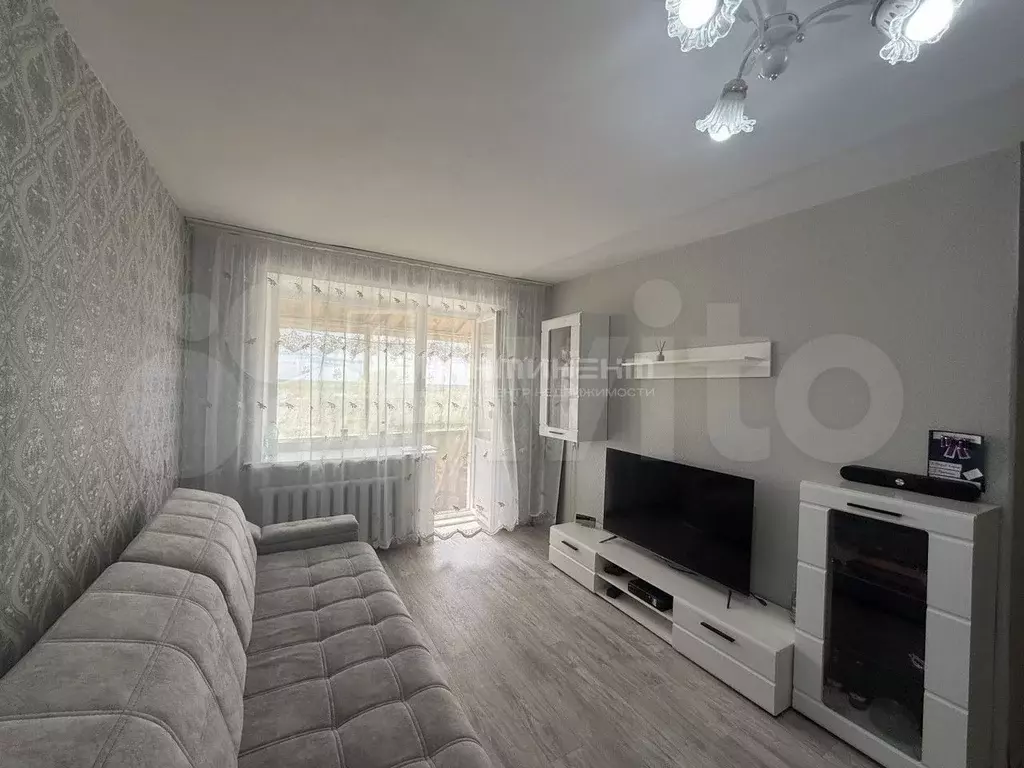 2-к. квартира, 41 м, 5/5 эт. - Фото 1
