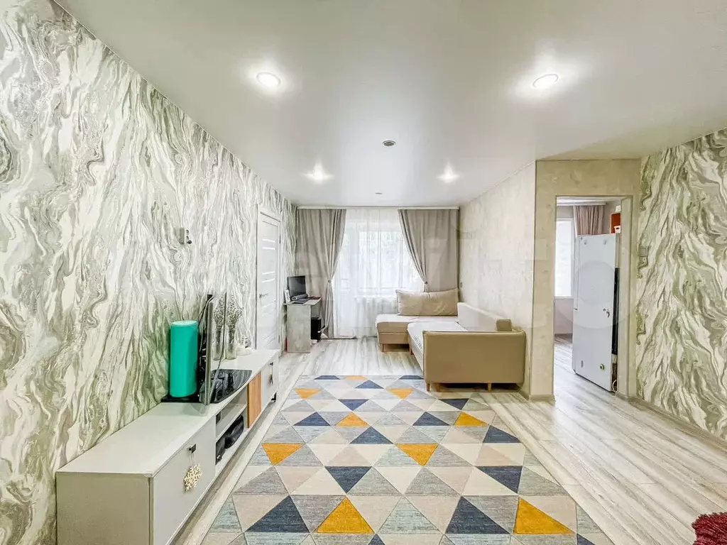 2-к. квартира, 42 м, 4/5 эт. - Фото 1
