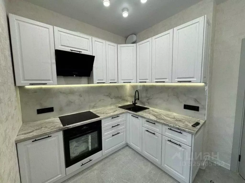 1-к кв. Крым, Симферополь пер. Мраморный, 36 (37.0 м) - Фото 2