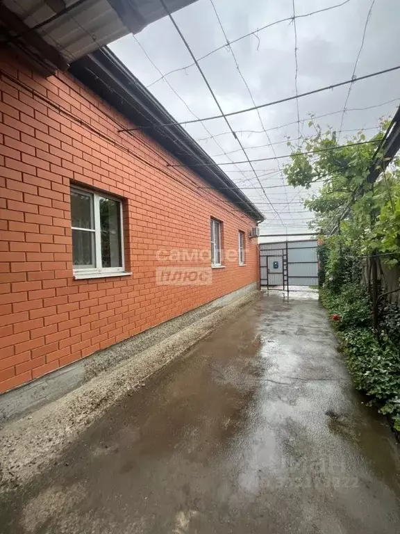 Дом в Краснодарский край, Ейск Нижнесадовая ул., 420 (110 м) - Фото 1