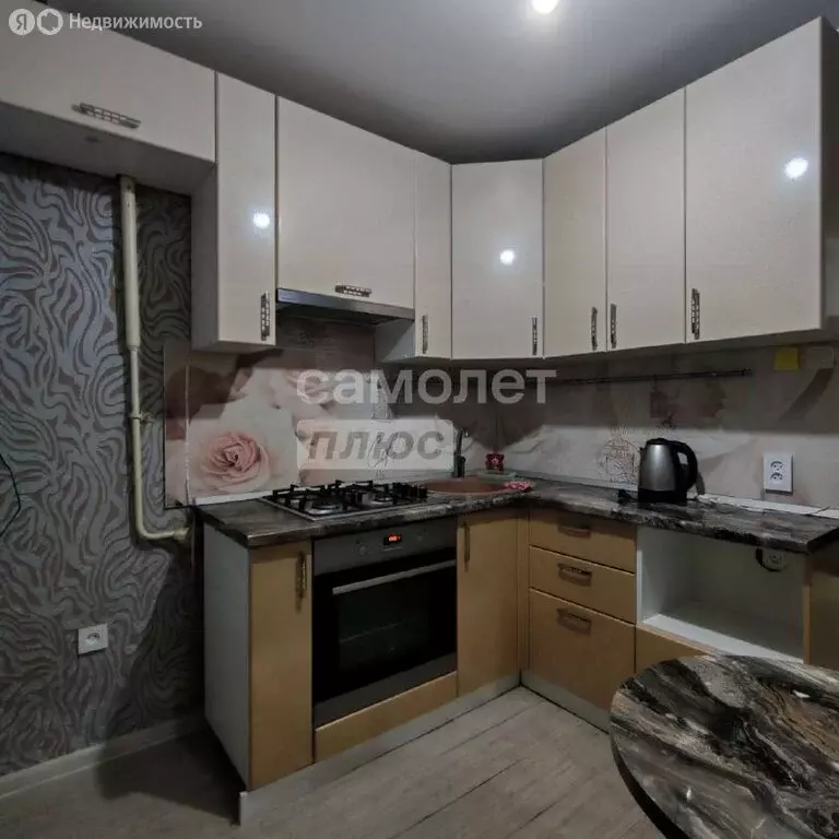 2-комнатная квартира: Салават, улица Калинина, 58 (46.8 м) - Фото 1