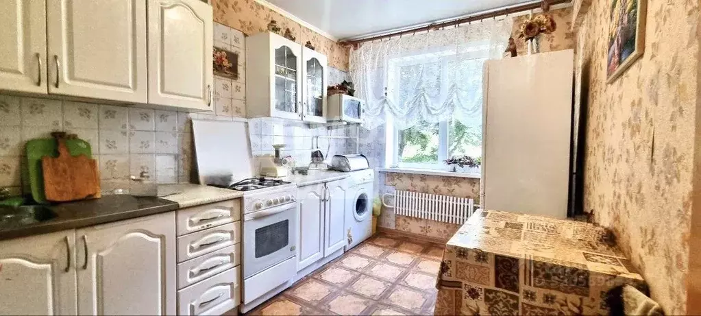 3-к кв. Брянская область, Брянск ул. Молодой Гвардии, 68 (63.3 м) - Фото 0